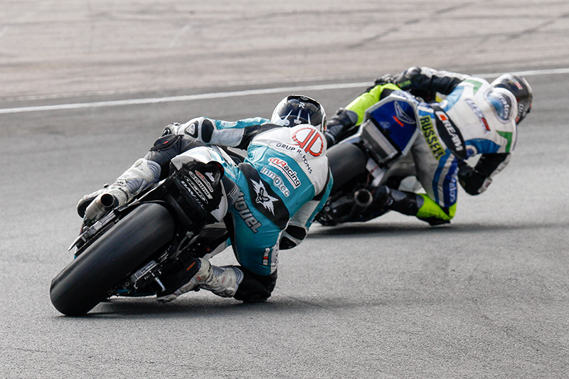 Imagen durante la carrera en el circuito de Navarra