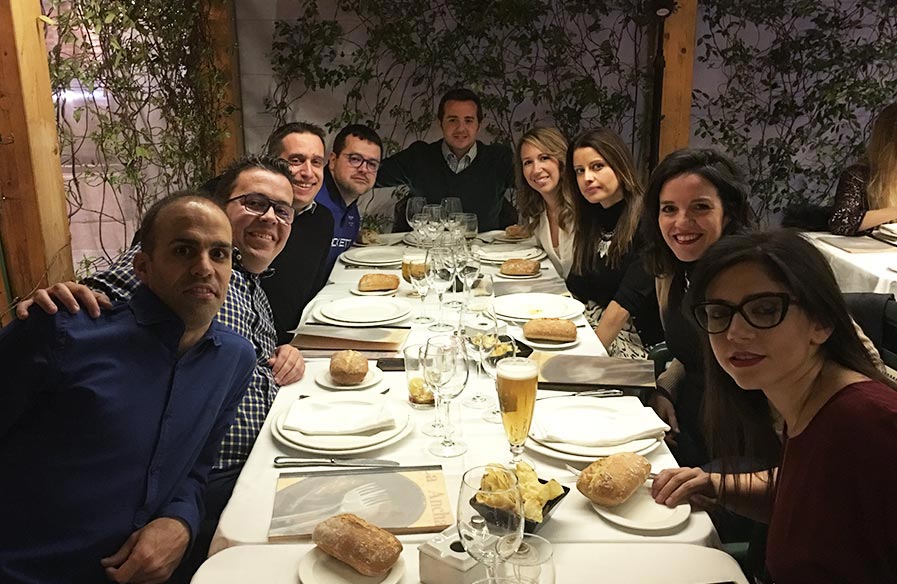 cena de reencuentro