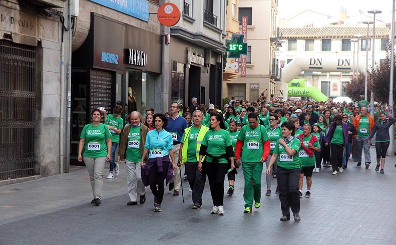 marcha contra el cáncer ribera aecc navarra