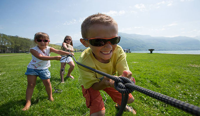 Nuevas gafas de sol para niños en Zamarripa Ópticos.