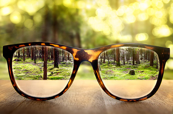 Gafas para una visión enfocada sin hipermetropía